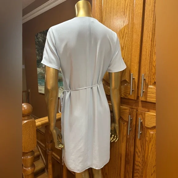 Babaton Soft Blue Blouse - Picture 4 of 11